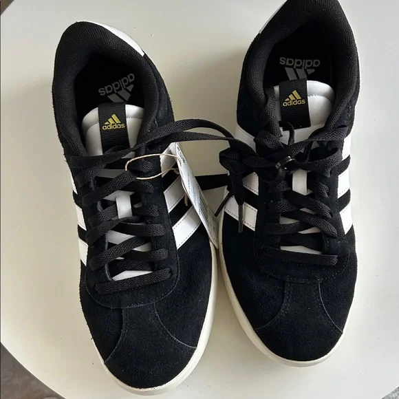 adidas Black and White Sneakers - Picture 4 of 6